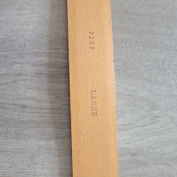 Perry Ellis Genuine Leather Belt With Brass Buckle Large - Picture 4 of 7
